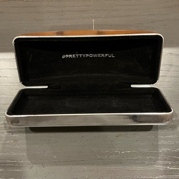 Bobbi Brown Eyeglasses Case - Picture 8 of 9